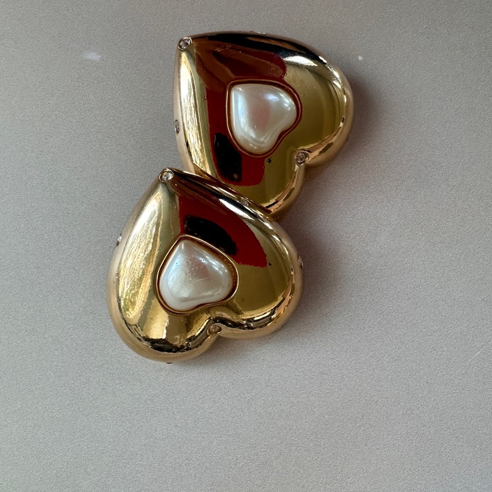 Givenchy clip on earrings - Picture 2 of 5